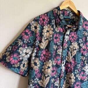 CPO Urban Outfitters Woodblock Floral Short-Sleeve Button-Down Shirt Size L